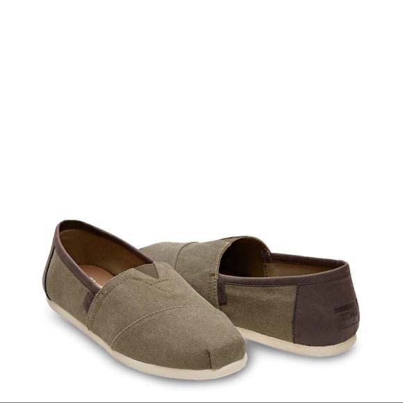 TOMS Mens Classic Alpargata Slip On Shoe in Olive Washed Canvas - Picture 1 of 15